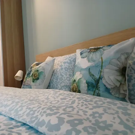 Gold Key Nowy Z Parkingiem I Klimatyzacja Apartman Pruszków